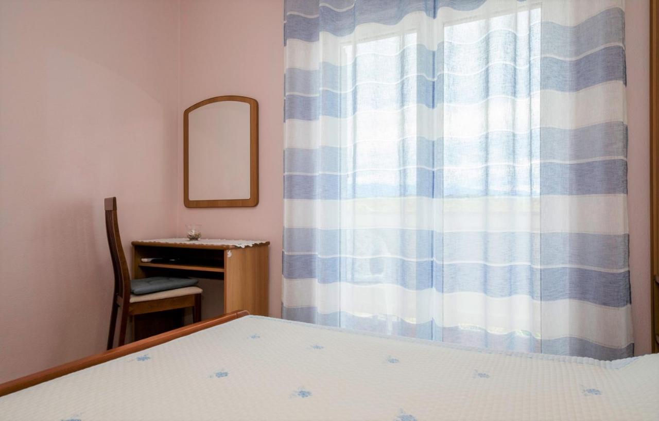 App&Rooms Anica Kampor Exterior photo