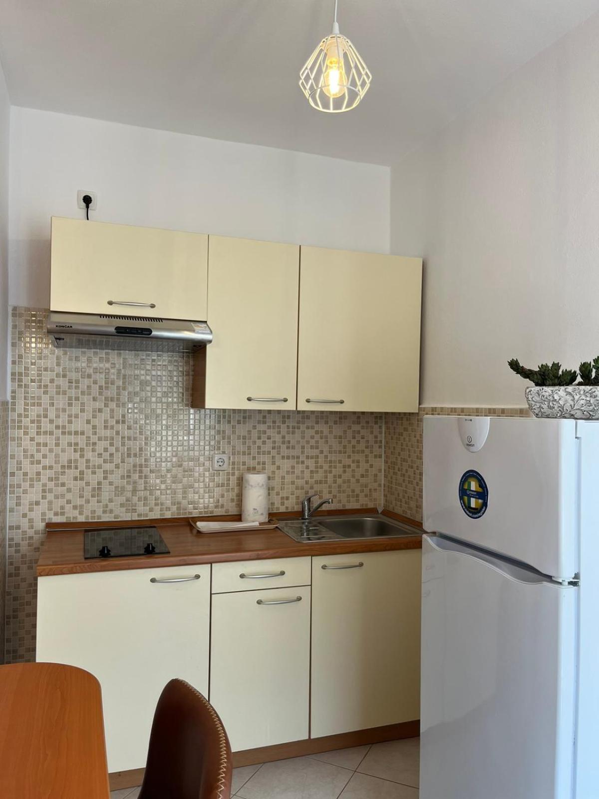 App&Rooms Anica Kampor Exterior photo